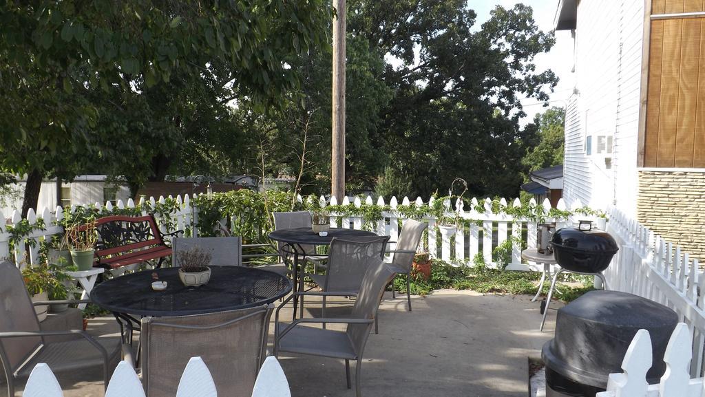 Bull Shoals Twin Lakes Inn الغرفة الصورة